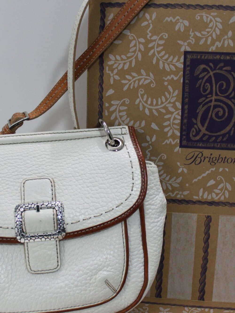 Brighton Ivory & Cognac Heritage Satchel Bag E856589 - Embossed Leather ✨